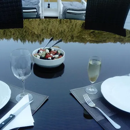 Villa Waterfront Bouillon